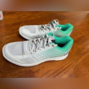 Reebok quantum leap shoes 8.5